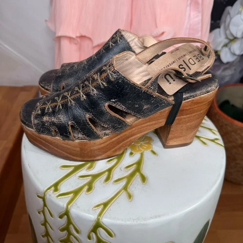BED|STU Fontella Distressed Black and Brown Platform Sandals